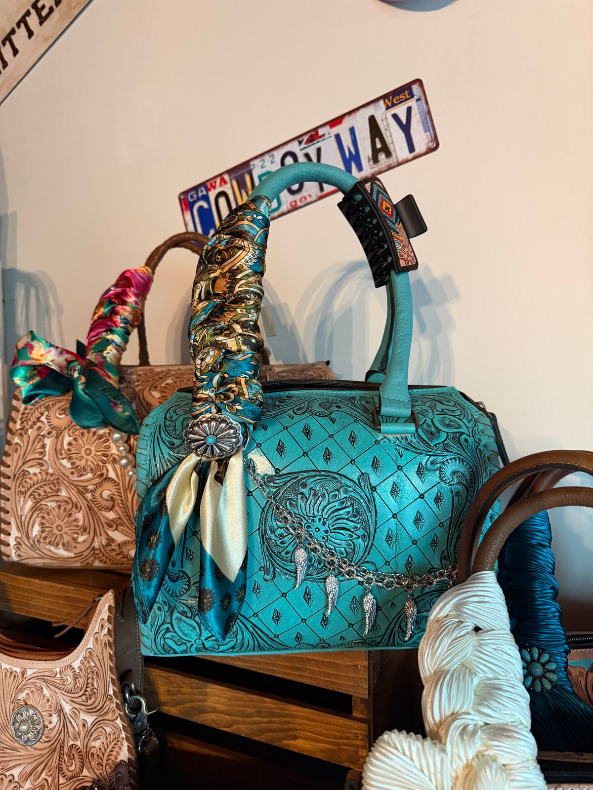 Medium turquoise speedy with accessories set included