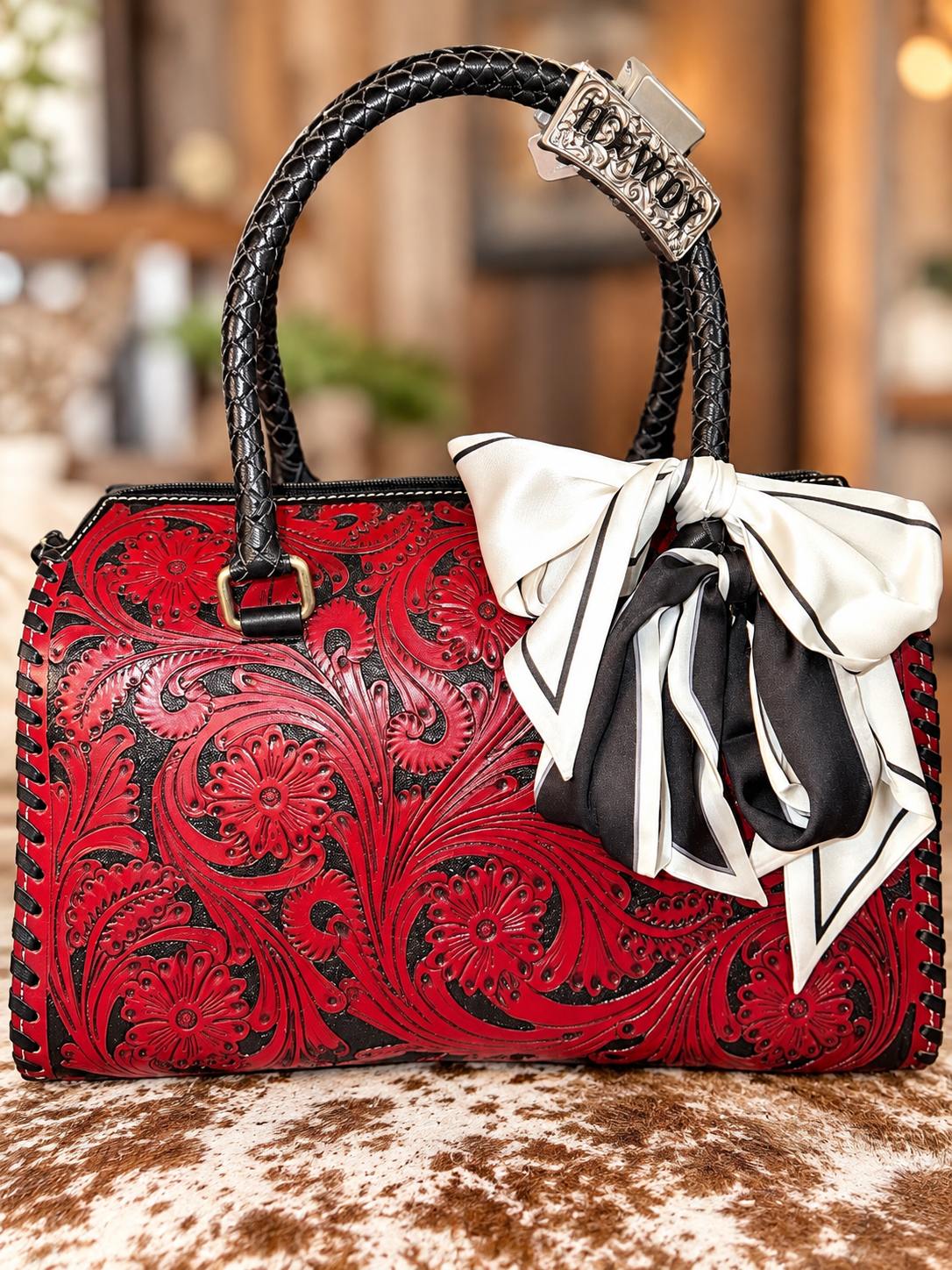 Glitter and grit, exclusive branded, crimson large speedy with Double rag and bougie clip included