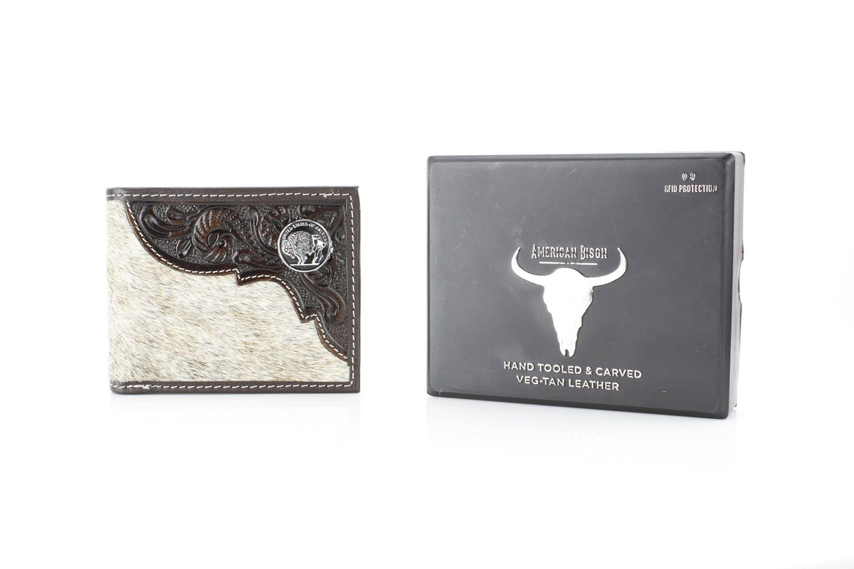 Leather Impressions Inc - Western Cowhide Bifold Wallet with Filigree Tooling & Concho - Long Horn