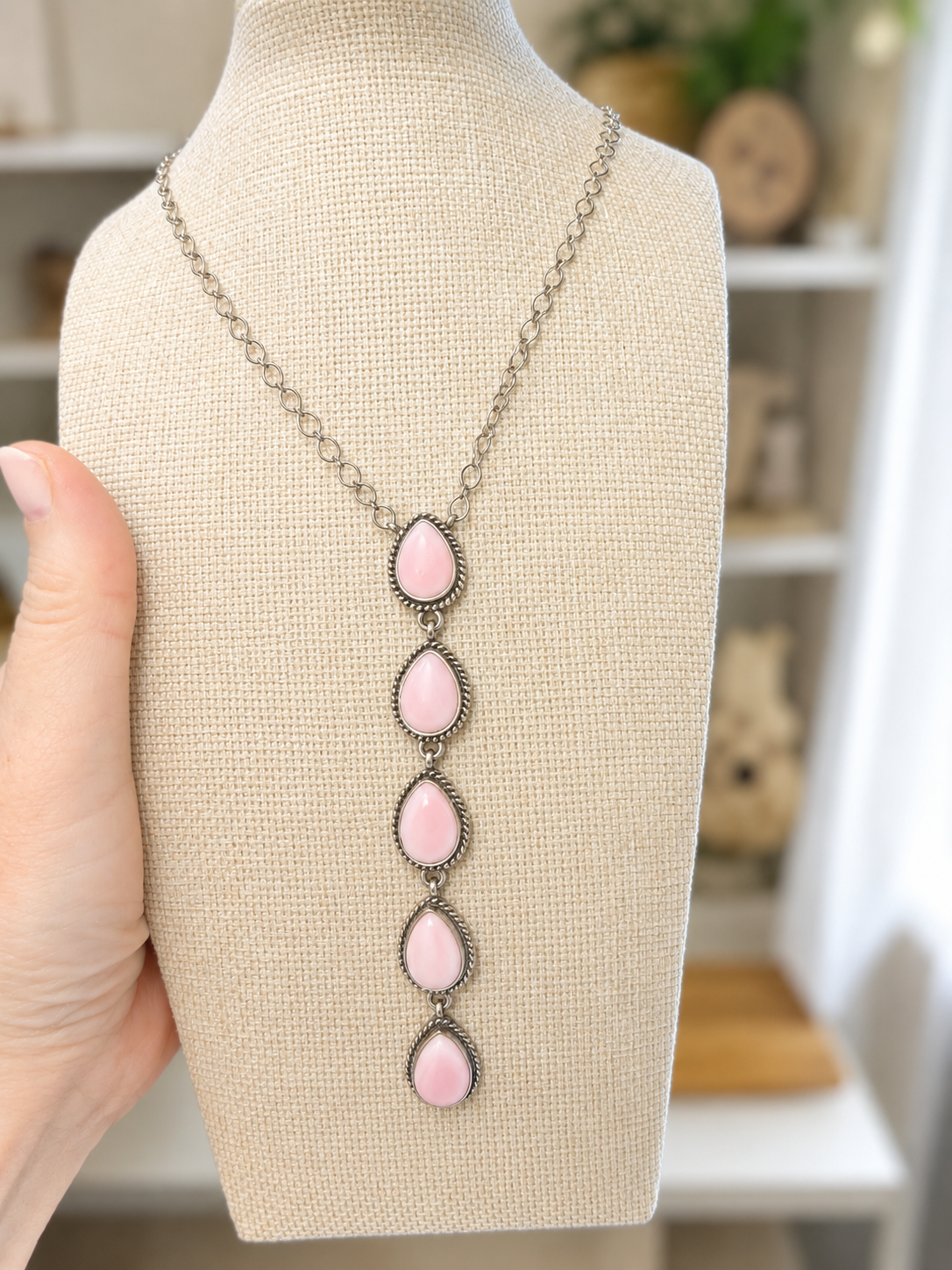 P. Skeets Pink Conch Lariat