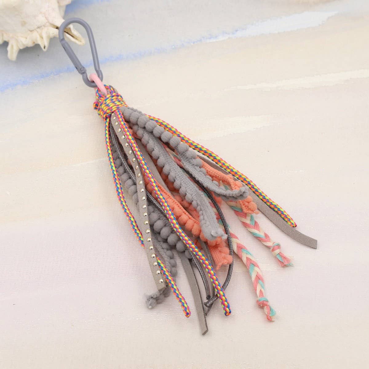 ACCITY - SOLID COLOR VELVET TASSEL KEYCHAIN BAG PENDANT_CWMM3555 - Black / (OS) 1