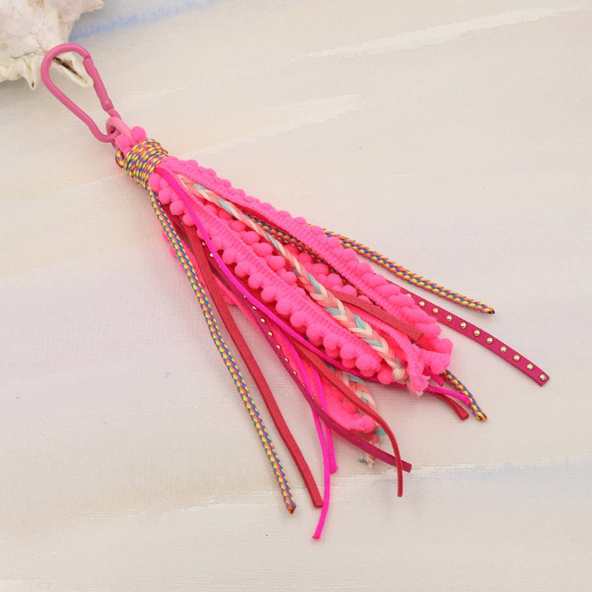 ACCITY - SOLID COLOR VELVET TASSEL KEYCHAIN BAG PENDANT_CWMM3555 - ROSE2 / (OS) 1