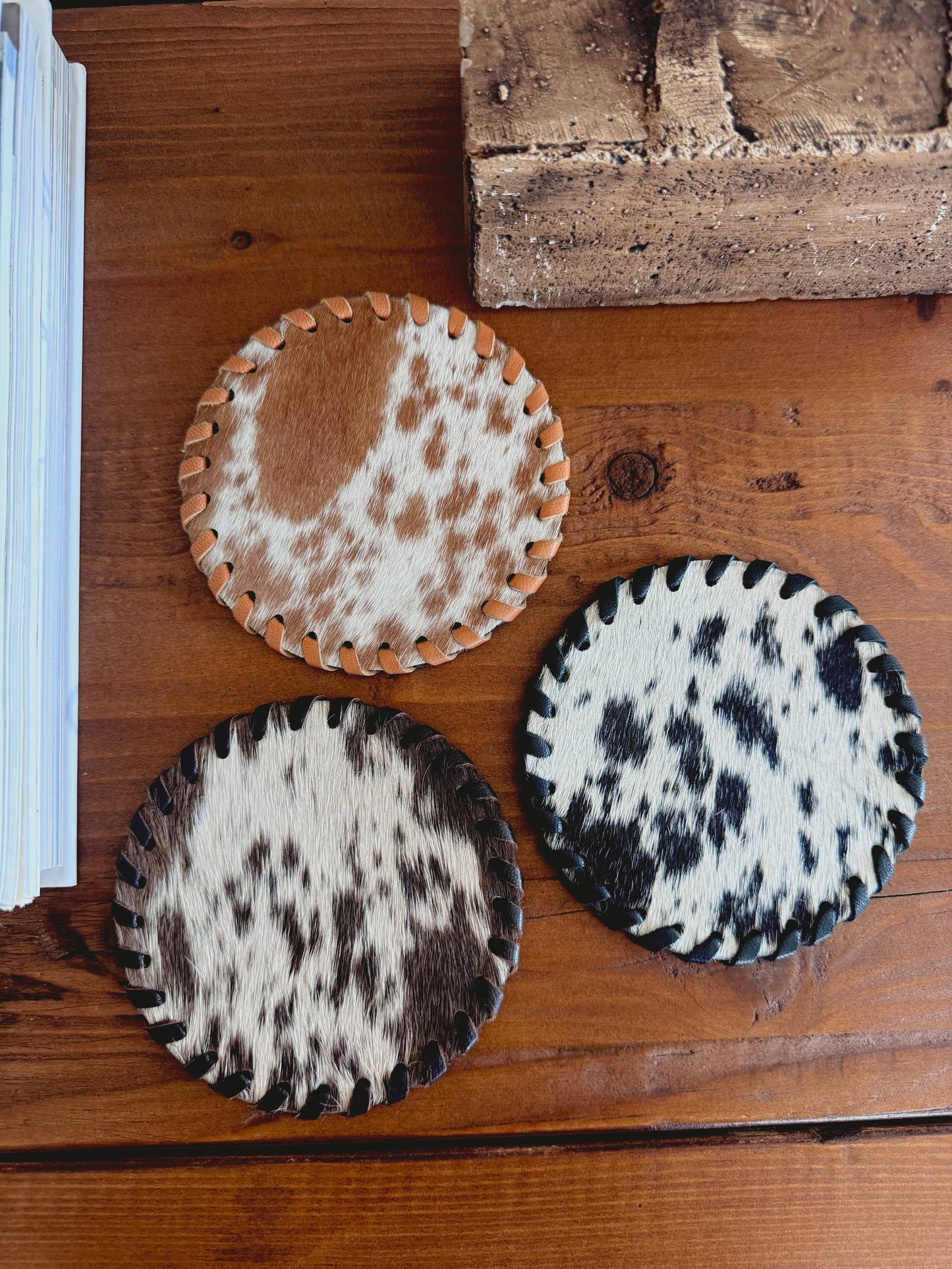 Boho Ranch Shop - Genuine Cowhide Leather Coasters P| Western Hair-On Hide - LONGHORN - BROWN/WHITE