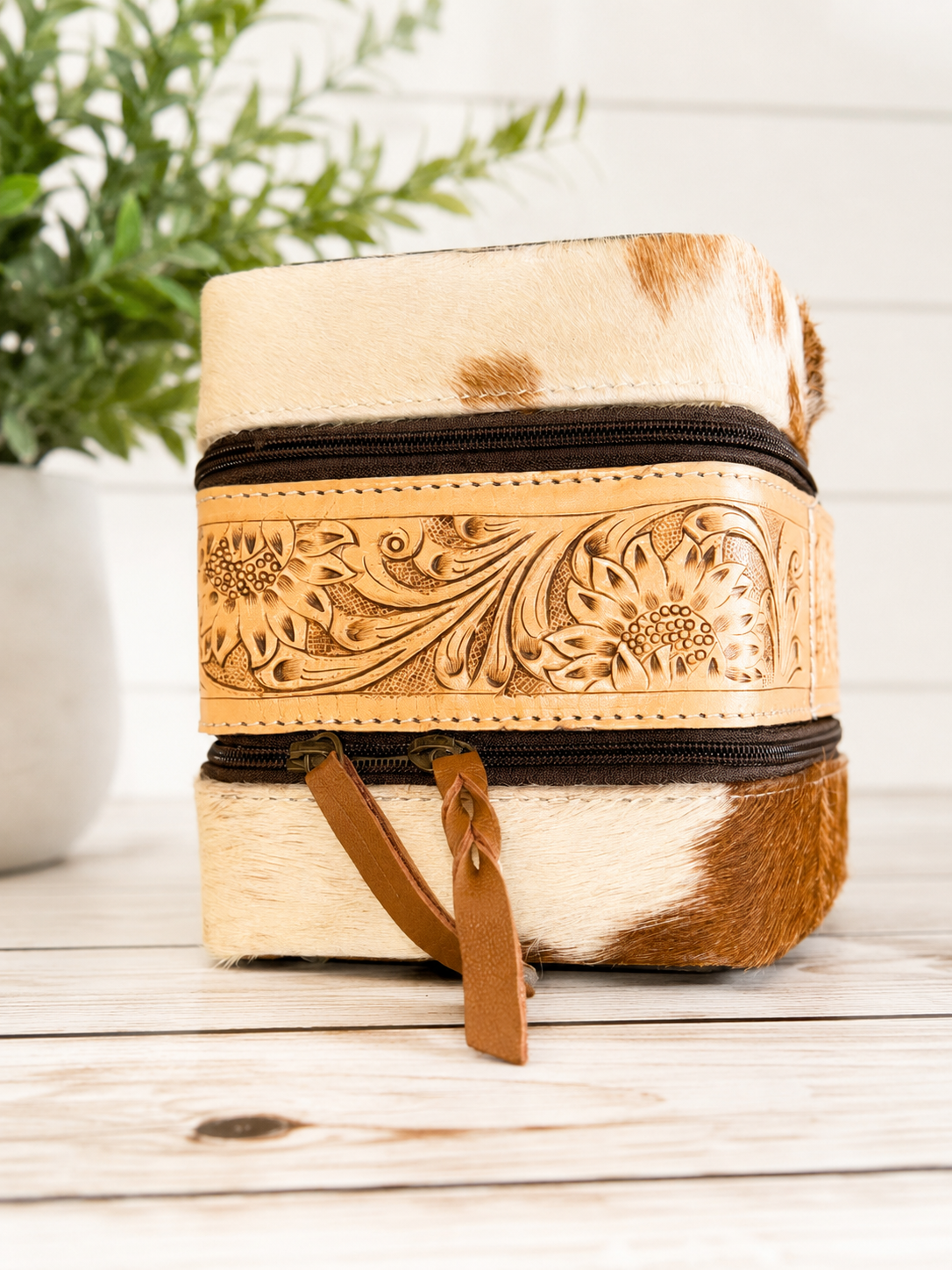 Double decker cowhide and tooled leather jewelry box! With handle on top.