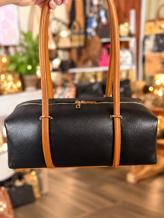 Italian two toned barrel top : soft style speedy bag!