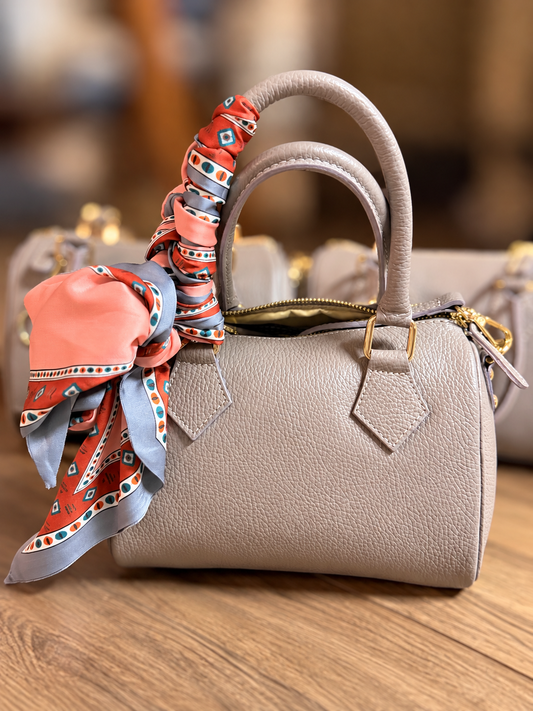 Peddled leather / soft speedy bag with rag -9 x8x5 made in Italy