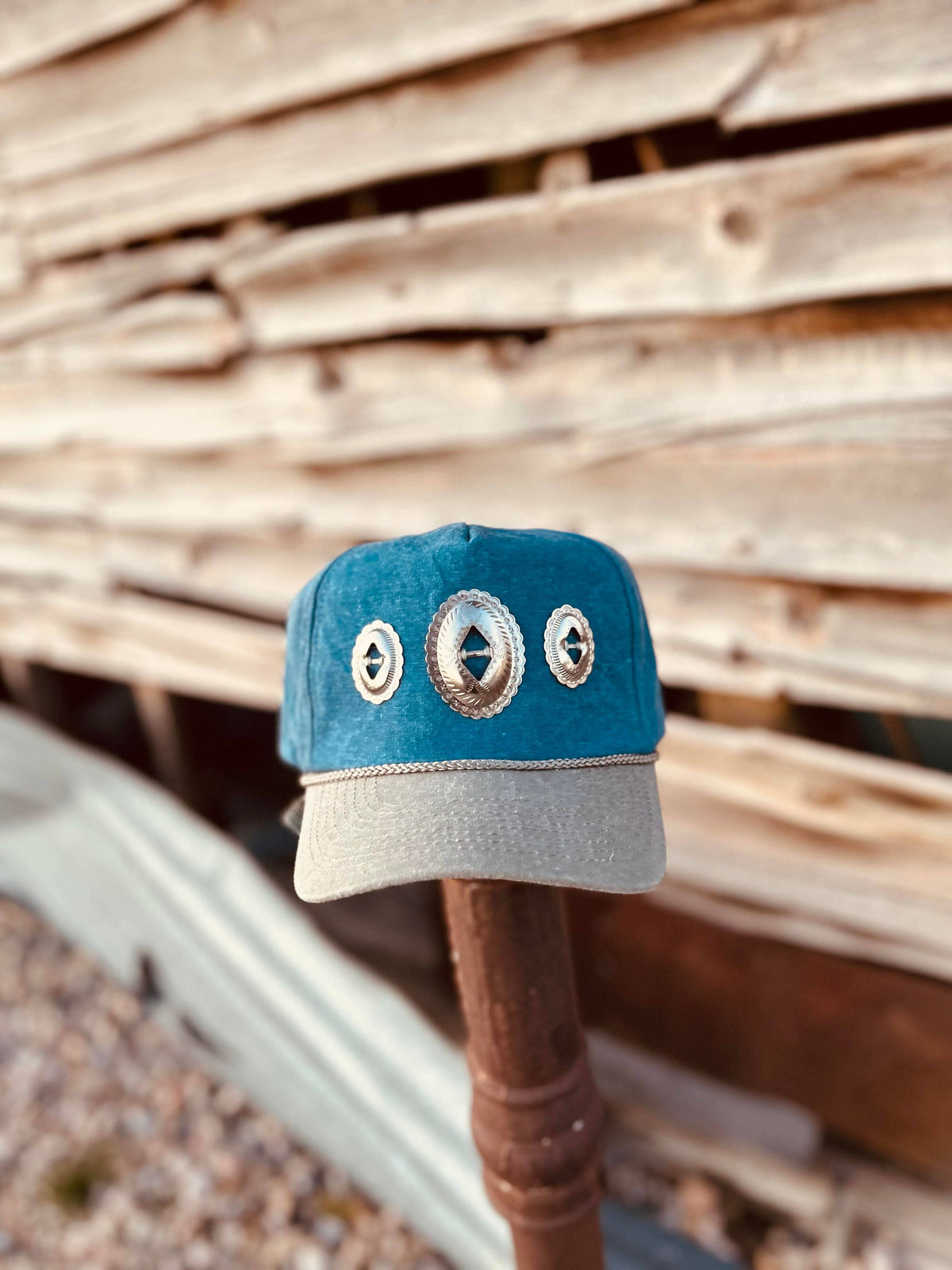 Brim + Band - Two Tone Concho Trucker Hat 